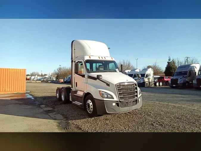 2020 Freightliner Cascadia 1265f0021946600a83d139fe3c35f184818