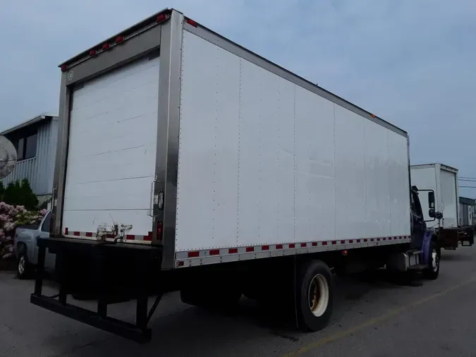 2016 FREIGHTLINER M2 106