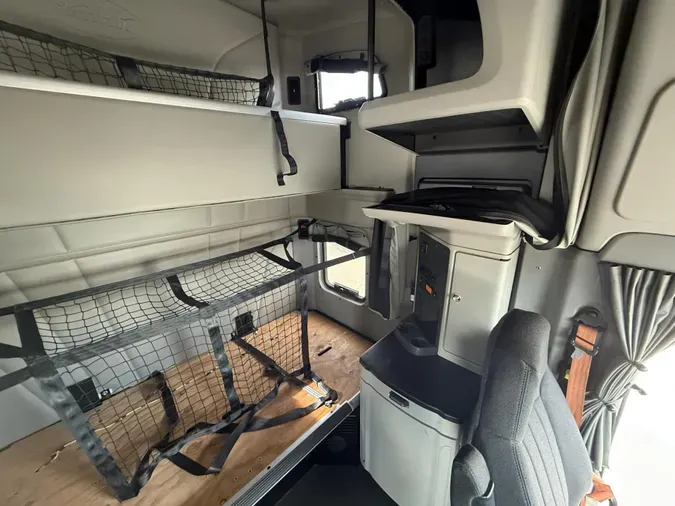 2021 Peterbilt 579