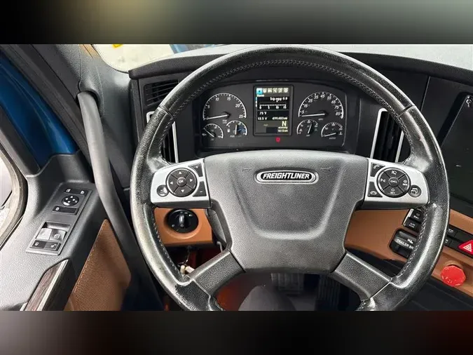2021 FREIGHTLINER CA126