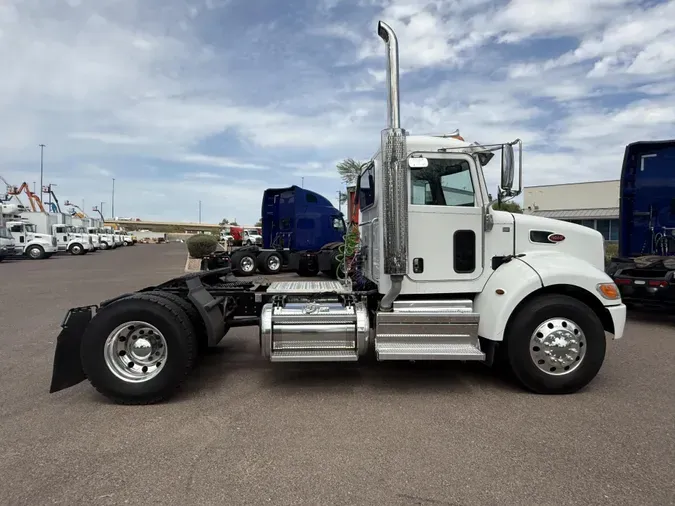 2019 Peterbilt 337