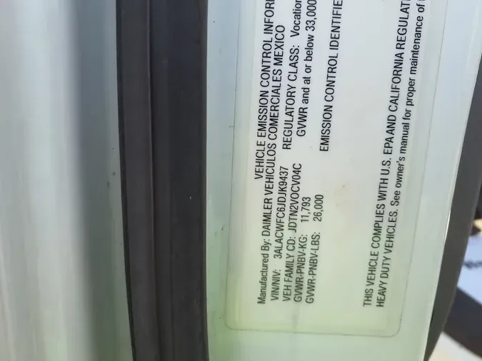2018 FREIGHTLINER M2 106