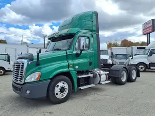 2020 FREIGHTLINER/MERCEDES CASCADIA 125
