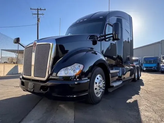 2021 Kenworth T680