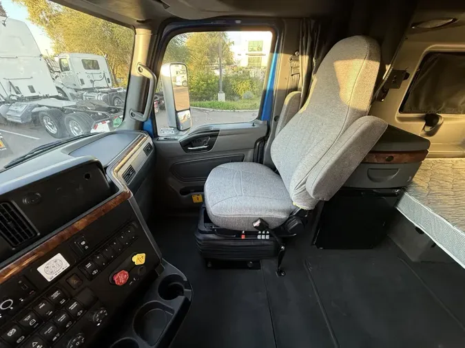 2022 International LT6255f0894e5fde4b4b6ee9e640ccca28a5f