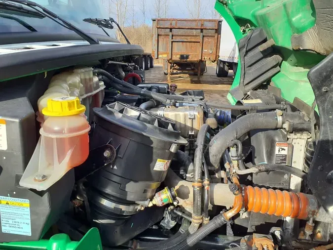 2020 FREIGHTLINER/MERCEDES M2 1065f0e07ece2bbaa02a5f6efa56cea8229