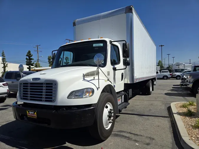 2019 Freightliner Business Class M2 106