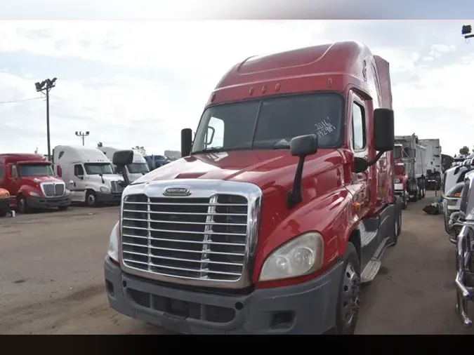 2016 FREIGHTLINER CASCADIA 125