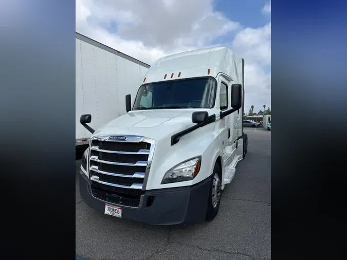 2019 FREIGHTLINER/MERCEDES NEW CASCADIA PX126645f17f9960742ee548ec6e94ad259b54e