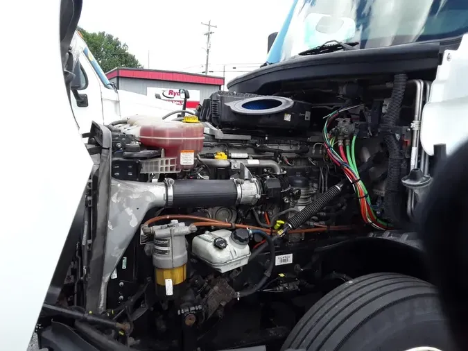 2019 FREIGHTLINER CASCADIA