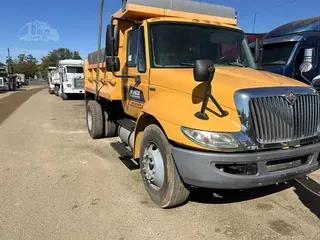 2013 INTERNATIONAL DURASTAR 4300