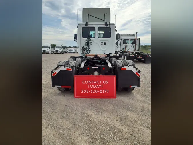 2019 FREIGHTLINER CASCADIA 125