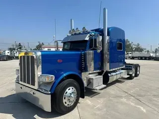 2022 Peterbilt 389