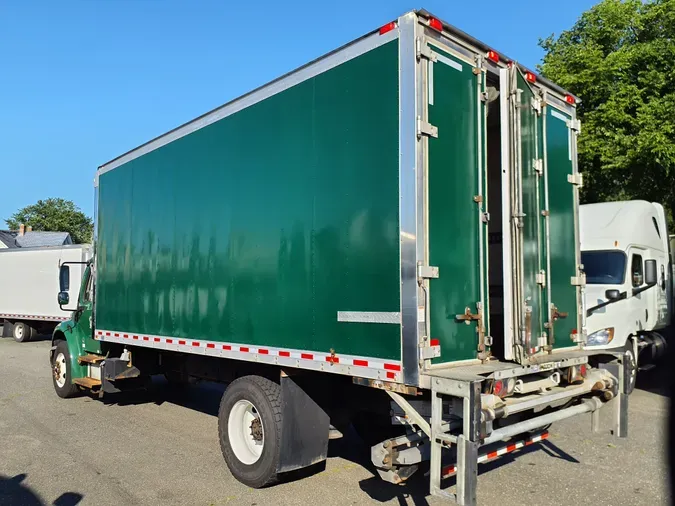 2019 FREIGHTLINER/MERCEDES M2 106