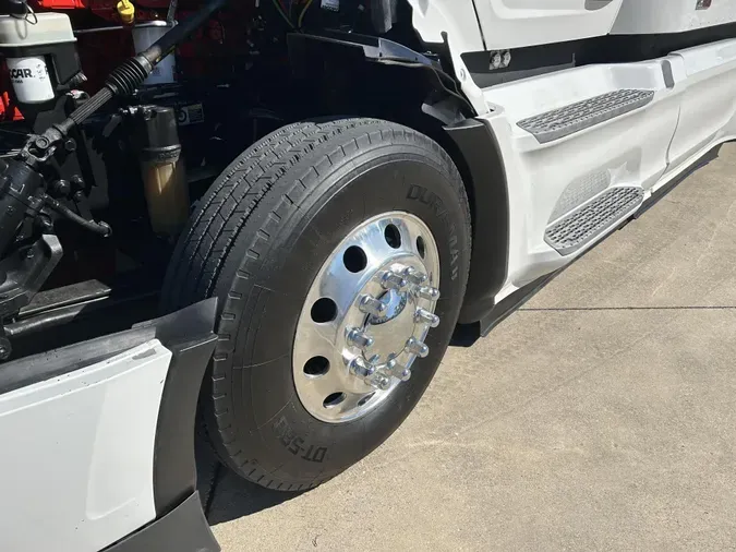 2023 Peterbilt 579