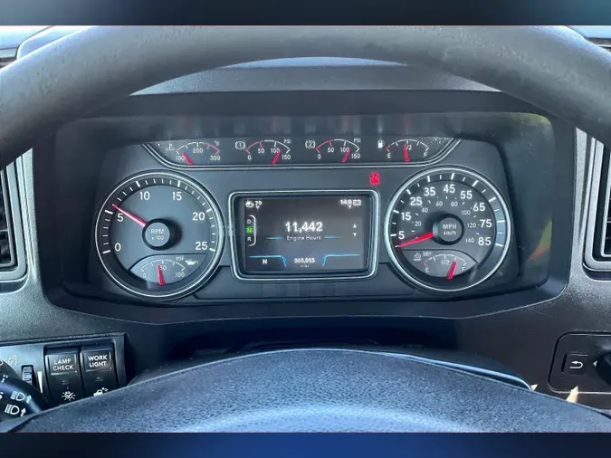 2021 INT LT625 6x4