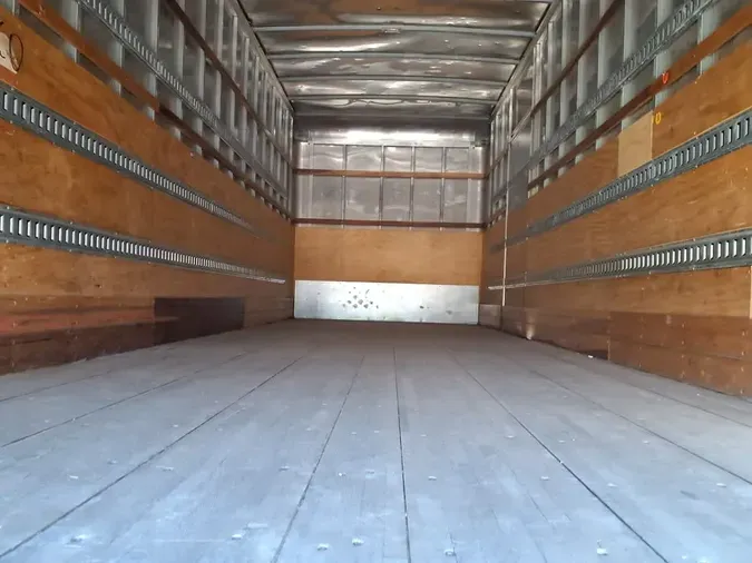 2018 FREIGHTLINER/MERCEDES M2 106