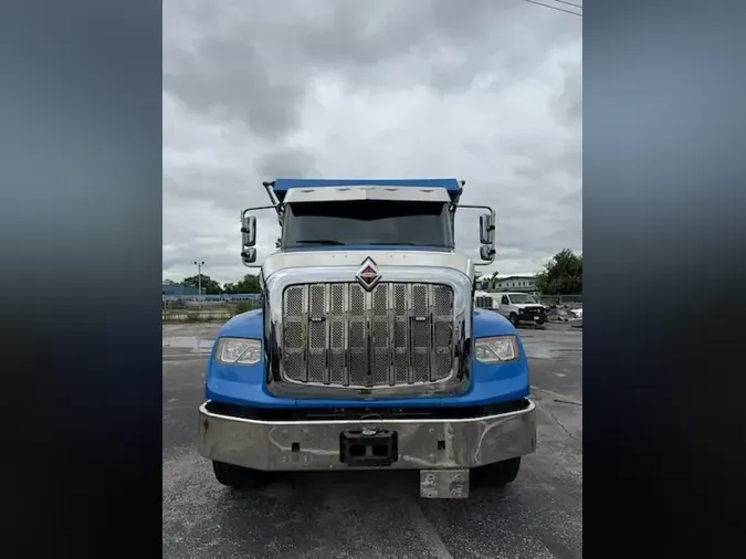 2019 International HX615
