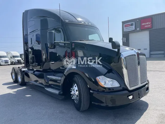 2021 KENWORTH T680