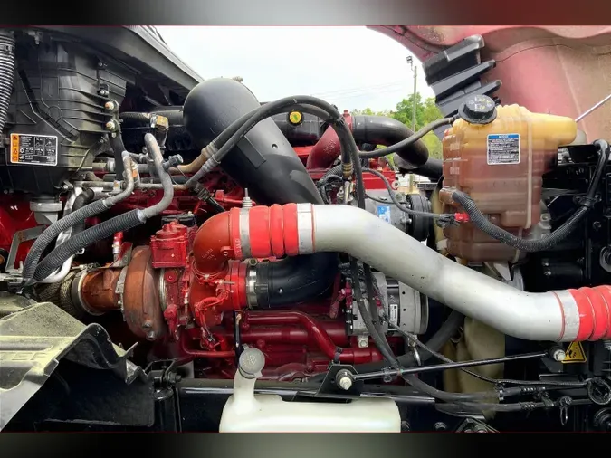 2023 INT LT625 6X45f34e30b5133bb10b28404d70ff601b9