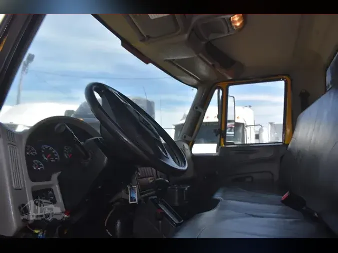 2014 INTERNATIONAL DURASTAR 4300