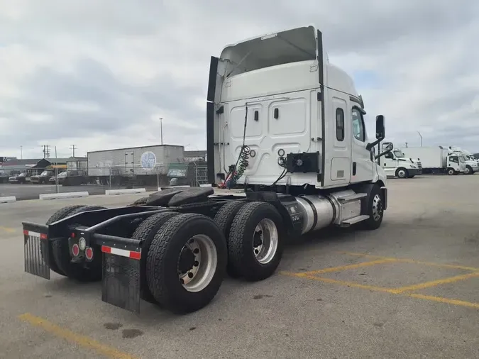 2020 FREIGHTLINER/MERCEDES NEW CASCADIA 116