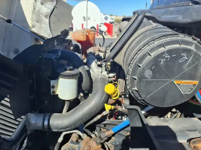 2020 NAVISTAR INTERNATIONAL RH613 DAYCAB T/A