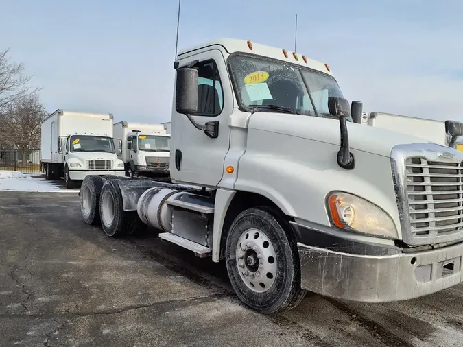 2018 FREIGHTLINER/MERCEDES CASCADIA 125