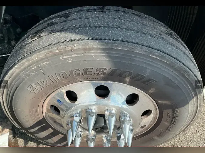 2025 VOLVO VNL64T8605f3d2924eb9478be78e3c8dc003cade4