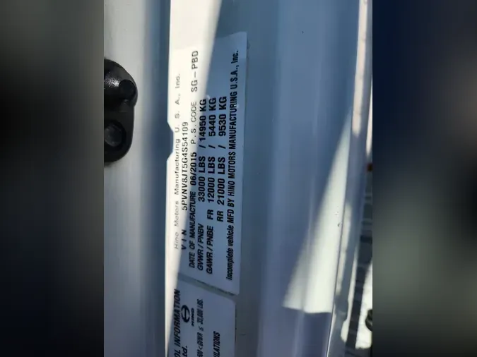 2016 HINO 338 Reefer