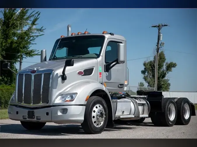 2019 PETERBILT 579