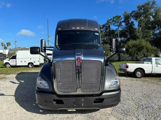 2020 Kenworth T680