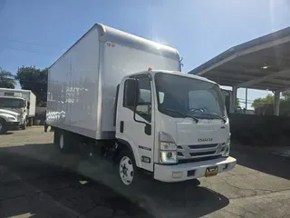 2023 Isuzu NRR