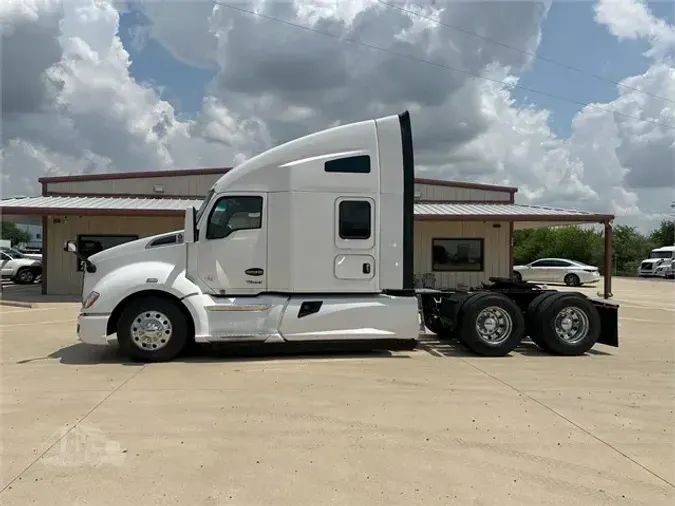 2022 KENWORTH T680