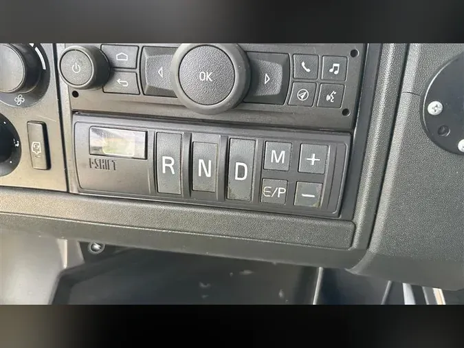 2019 VOLVO VNR4005f50a5a9d3d12af134146030831574e2