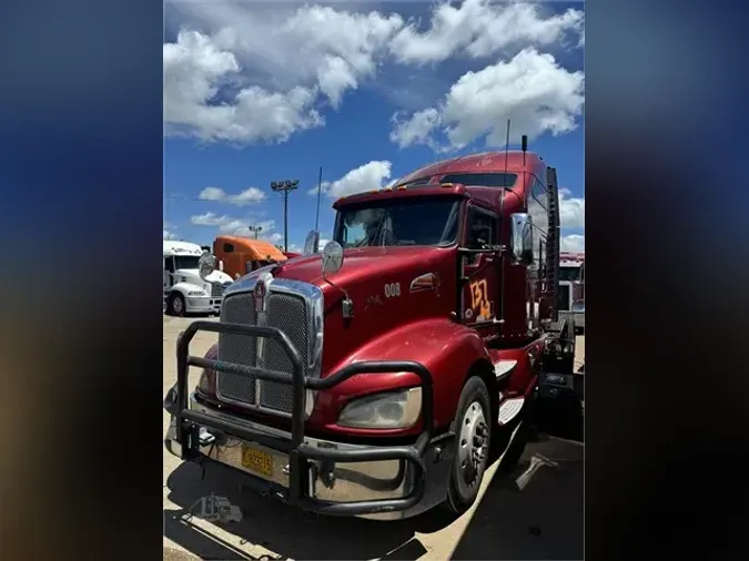 2012 KENWORTH T660