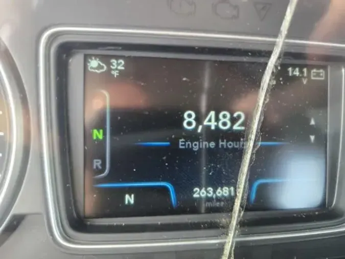 2022 International LT6255f522f8dd67f630eb7fd2029e717132a