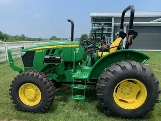 2022 John Deere 5065E
