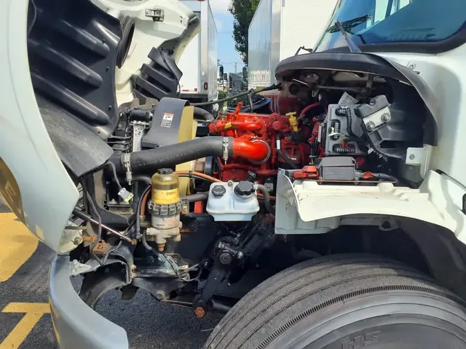 2019 FREIGHTLINER M2 106