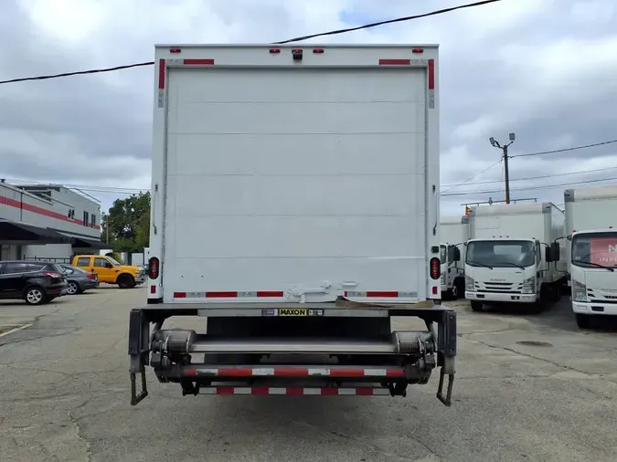 2019 FREIGHTLINER M2 106