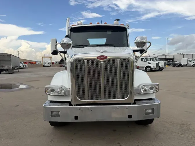 2023 Peterbilt 567