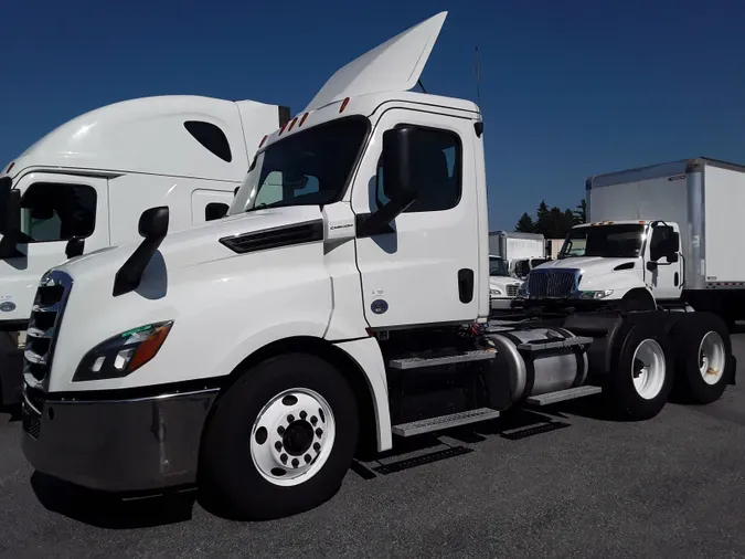 2019 FREIGHTLINER/MERCEDES NEW CASCADIA PX12664