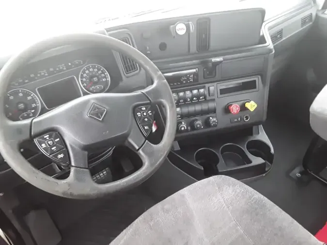 2019 NAVISTAR INTERNATIONAL LT625 DAYCAB T/A5f6db05fd29d088e9f05aa3f2449fbee