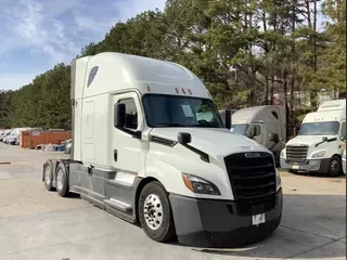 2020 Freightliner Cascadia