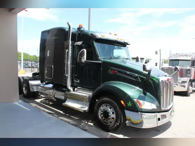 2023 Peterbilt 5795f6fb09675440d953c02809a4fd245a5