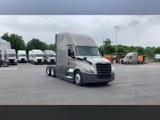 2024 Freightliner Cascadia 126