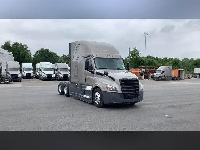2024 Freightliner Cascadia 1265f743d258100f5f5e5617418a8a65db6