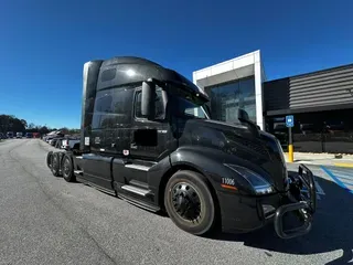 2023 Volvo VNL64T760