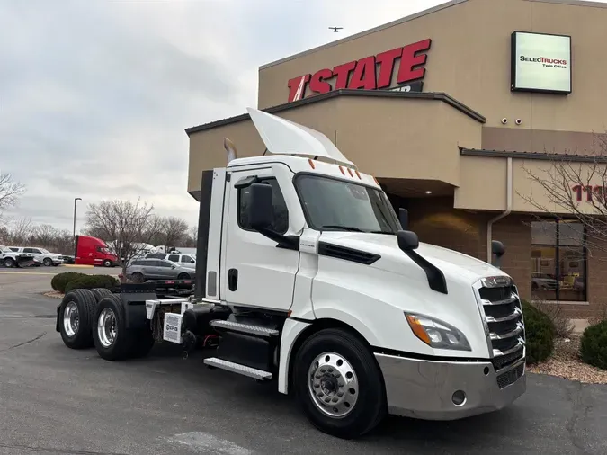 2021 Freightliner New Cascadia5f801fbfde122b43951ba6aa7acb6d4f