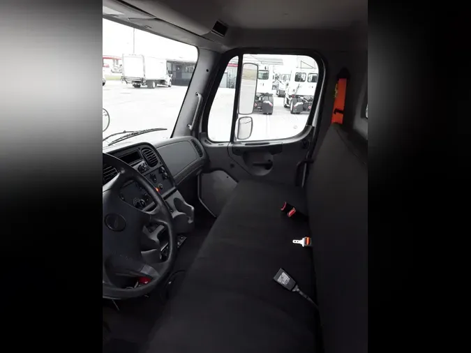 2021 FREIGHTLINER/MERCEDES M2 1065f80655ef826c0ea05484091d2c95409